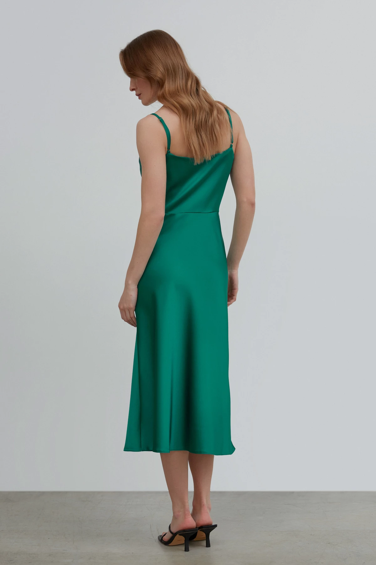 Emerald satin slip dress, photo 4