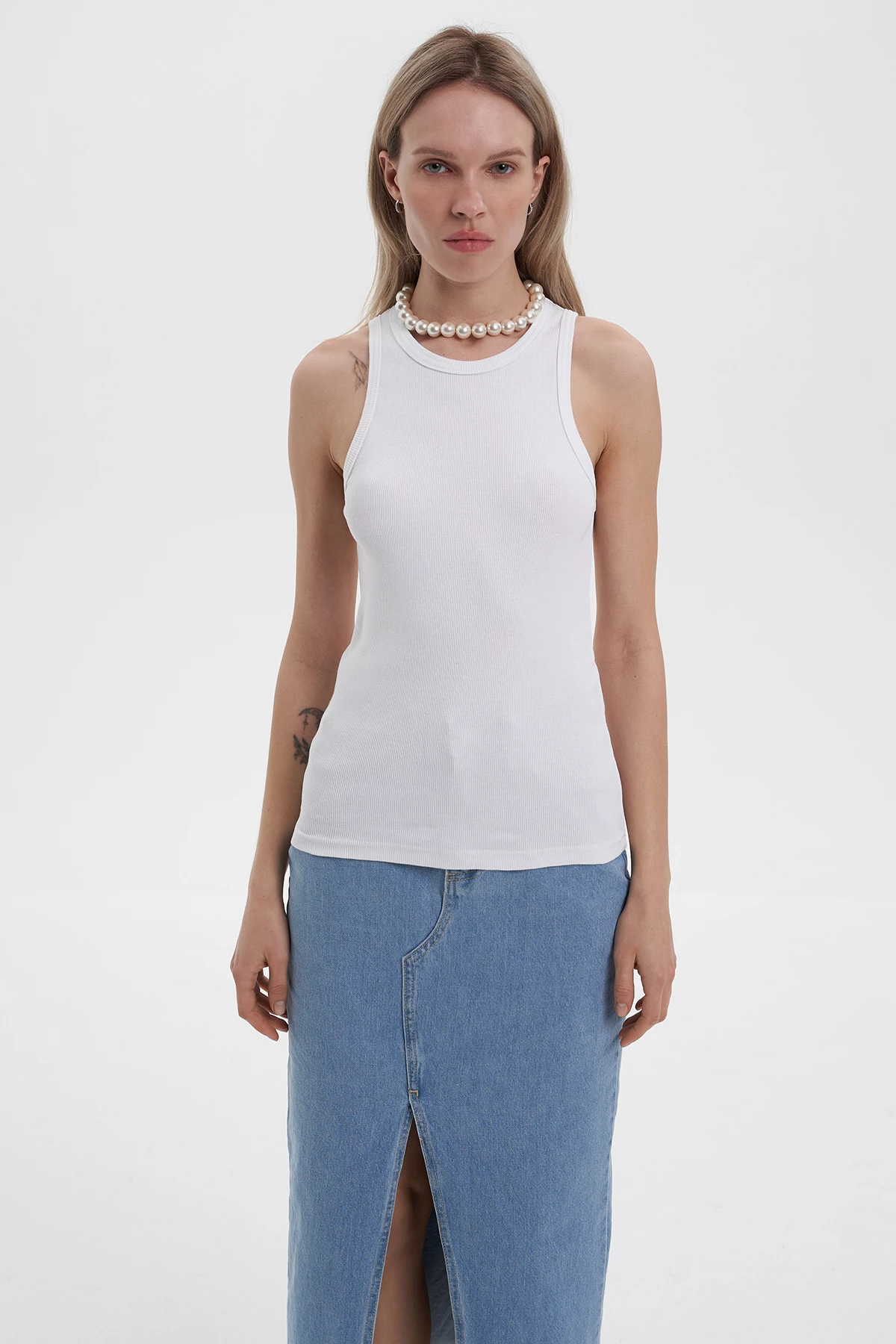 White knitted ribbed tank top, photo 4