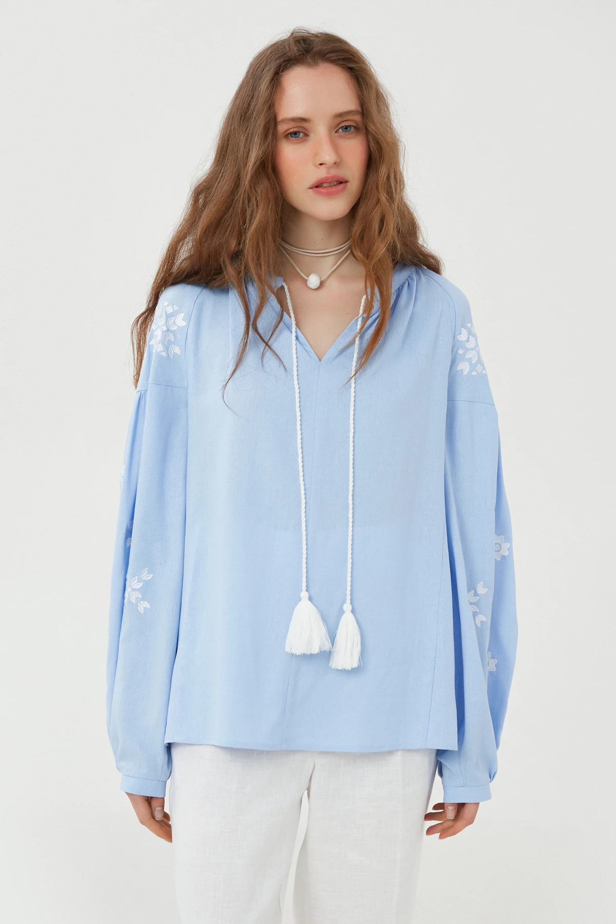 Embroidered shirt "Malvy" with blue linen, photo 2