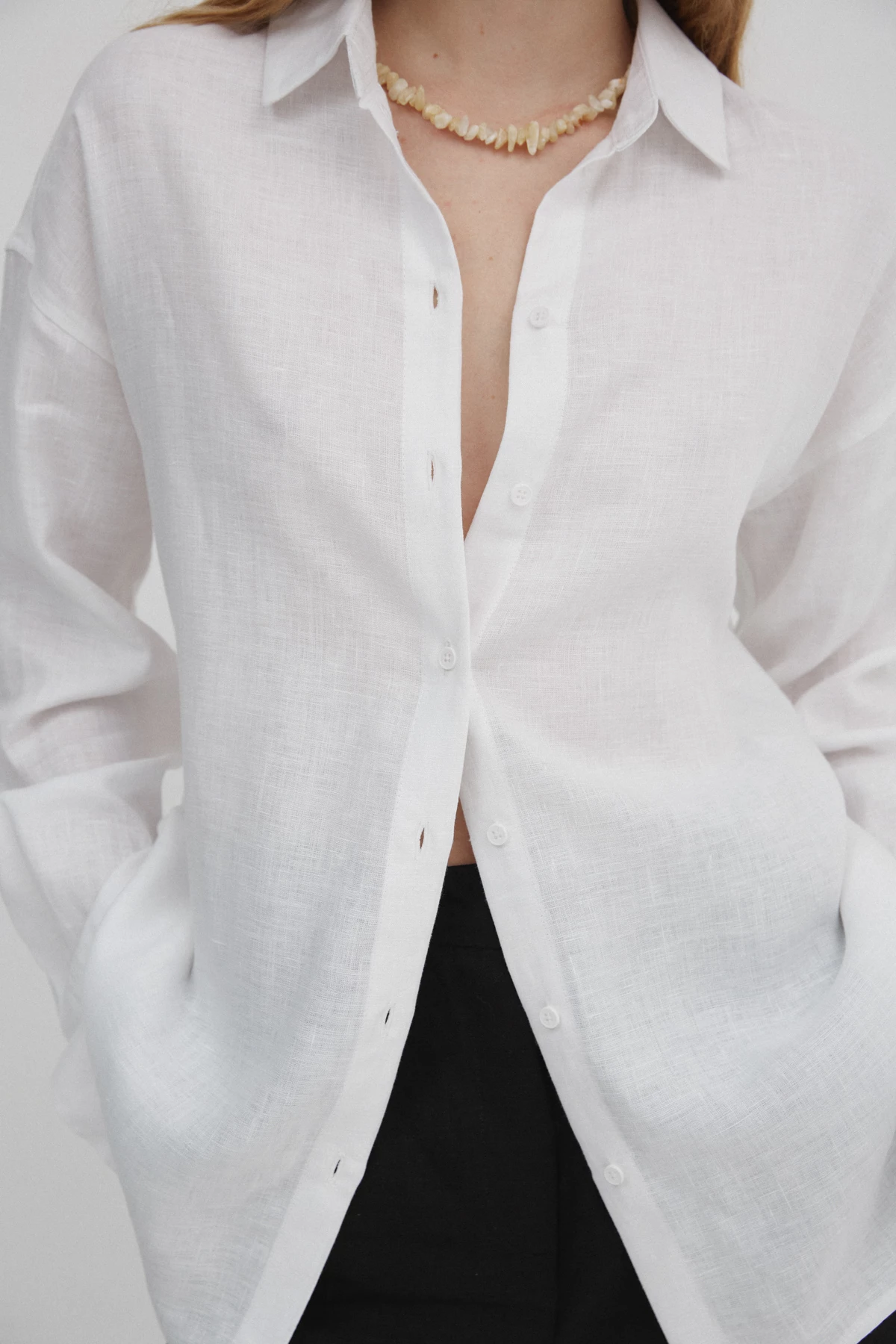 Біла сорочка вільного силуету з льону, фото 3