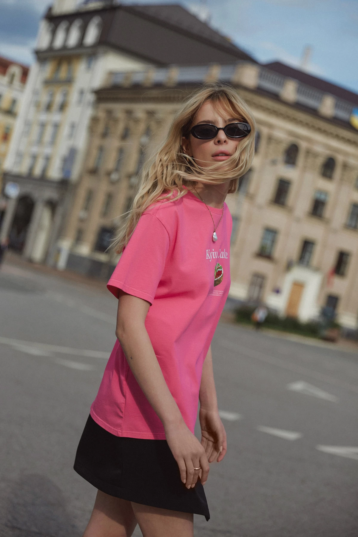 Pink T-shirt "Kyiv Cake" made of cotton, photo 2