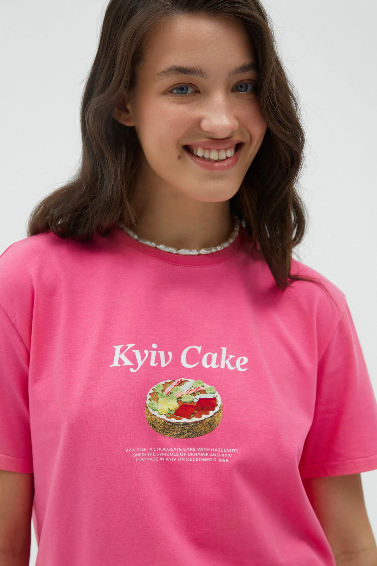 Pink T-shirt "Kyiv Cake" made of cotton, photo 6